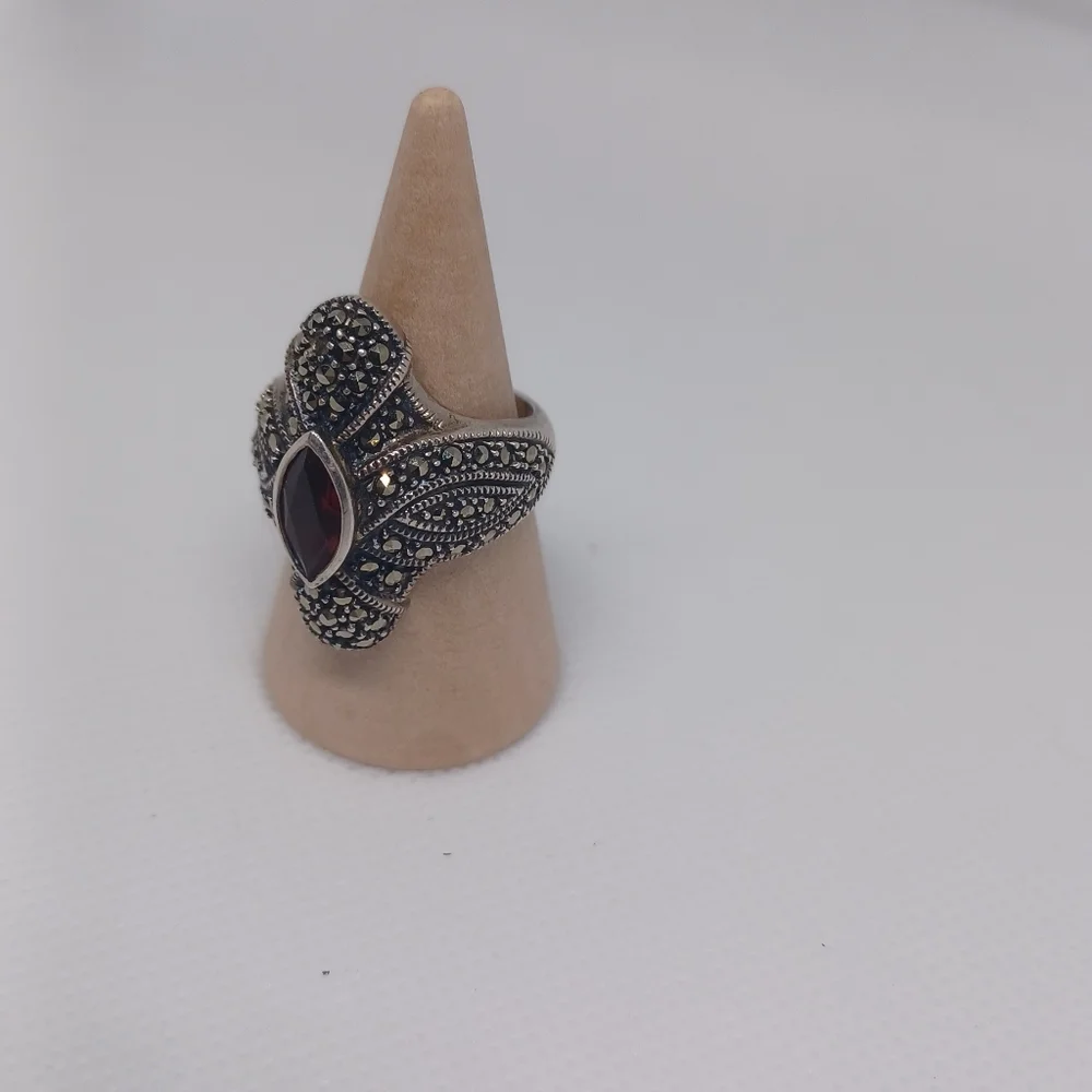 Vintage Sterling Judith Jack Red Garnet Marcasite Deco Statement Ring